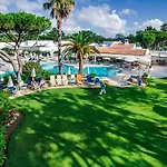 Resort Four Seasons Country Club