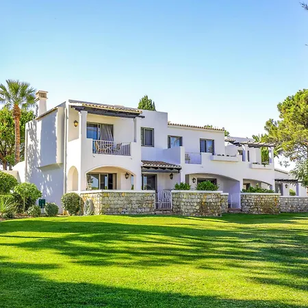 Four Seasons Country Club אתר נופש קינטה דו לאגו