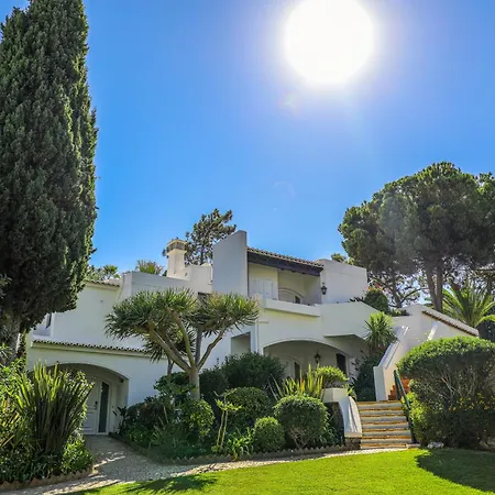 Four Seasons Country Club 4* קינטה דו לאגו