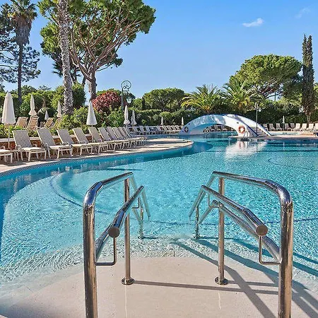 Four Seasons Country Club אתר נופש קינטה דו לאגו