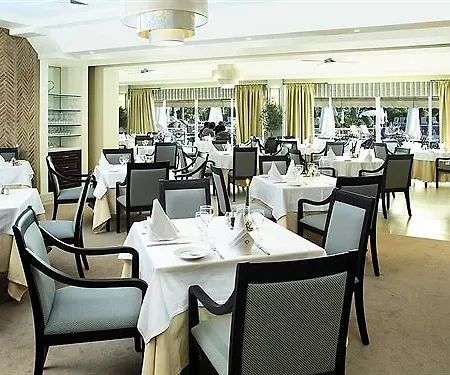 リゾート Four Seasons Country Club キンタ・ド・ラーゴ