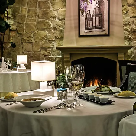 Four Seasons Country Club קינטה דו לאגו
