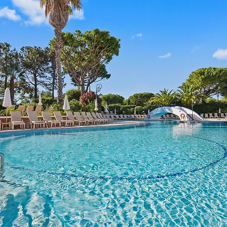 Four Seasons Country Club 4*