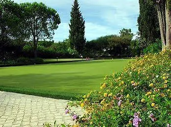 Four Seasons Country Club Ośrodek wypoczynkowy