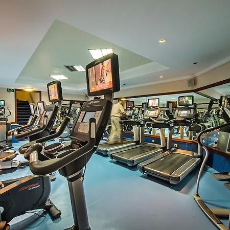 Four Seasons Country Club Курортный комплекс