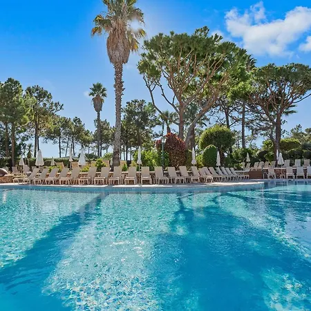Four Seasons Country Club Курортный комплекс