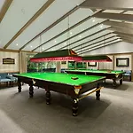 Feriested Four Seasons Country Club 4*
