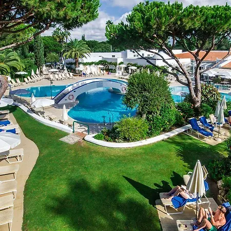 Four Seasons Country Club Resort